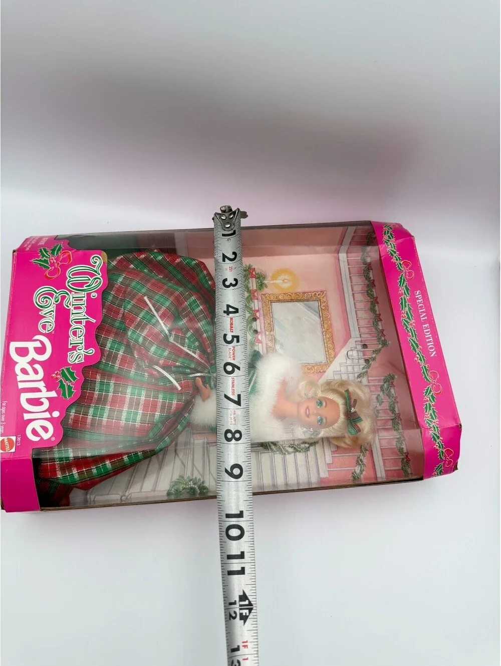 Vintage 1996 Holiday Season Barbie Doll Special Edition Mattel 15581 NRFB